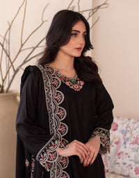 3 Piece Karandi Embroidered Dress - Zahra