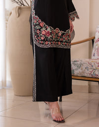 3 Piece Karandi Embroidered Dress - Zahra