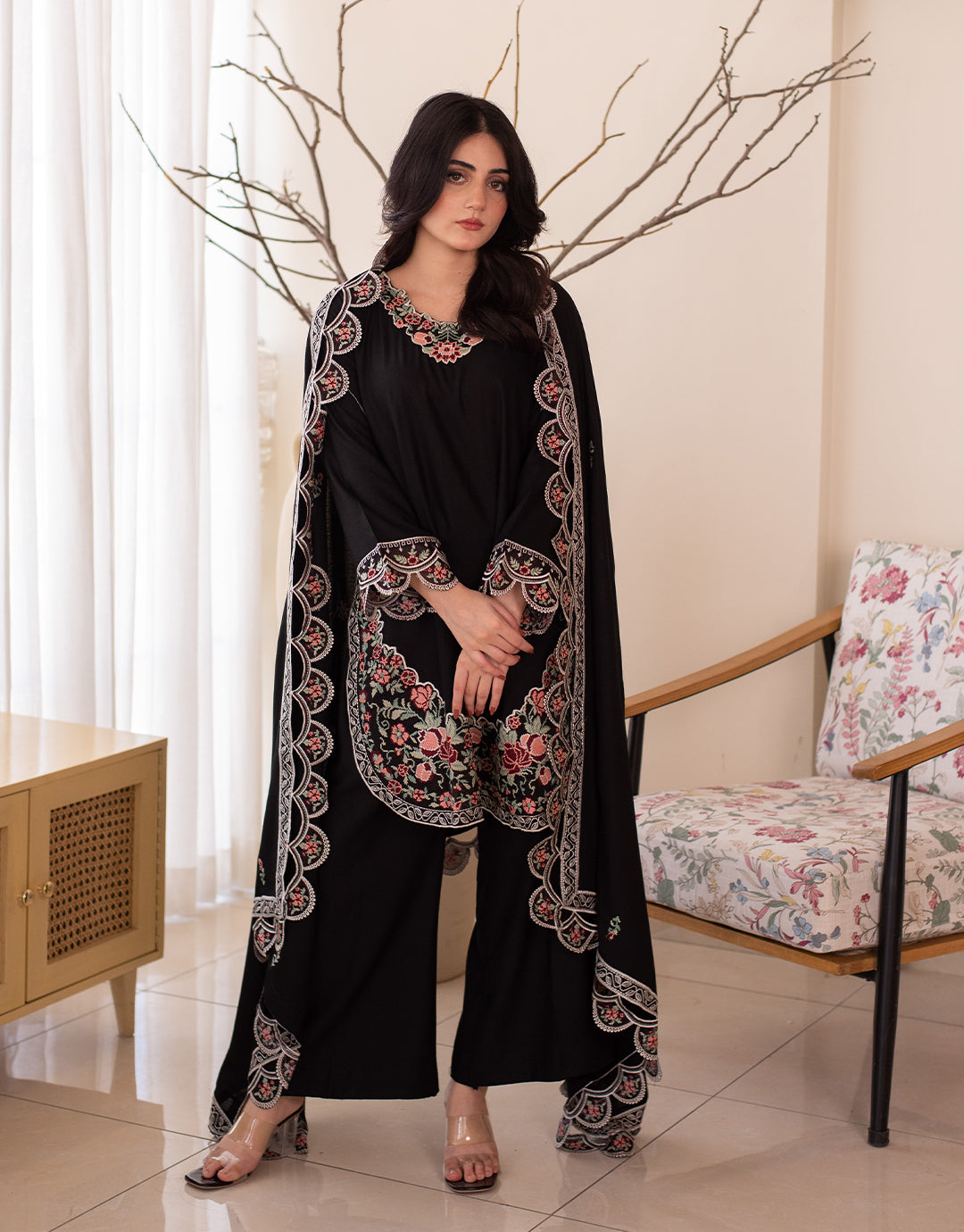 3 Piece Karandi Embroidered Dress - Zahra
