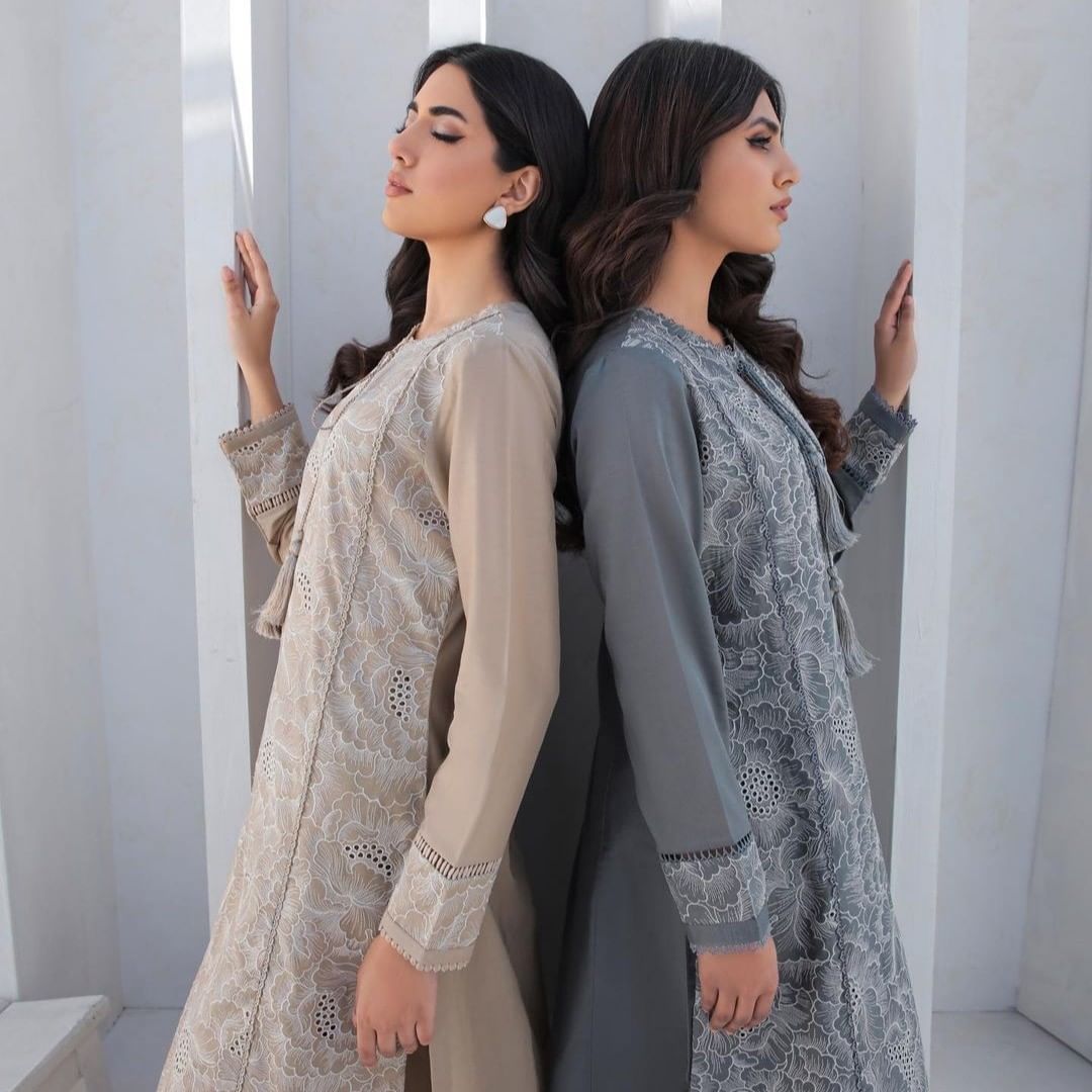 2 Piece Stitched Lawn Embroidered Dress, SG-02